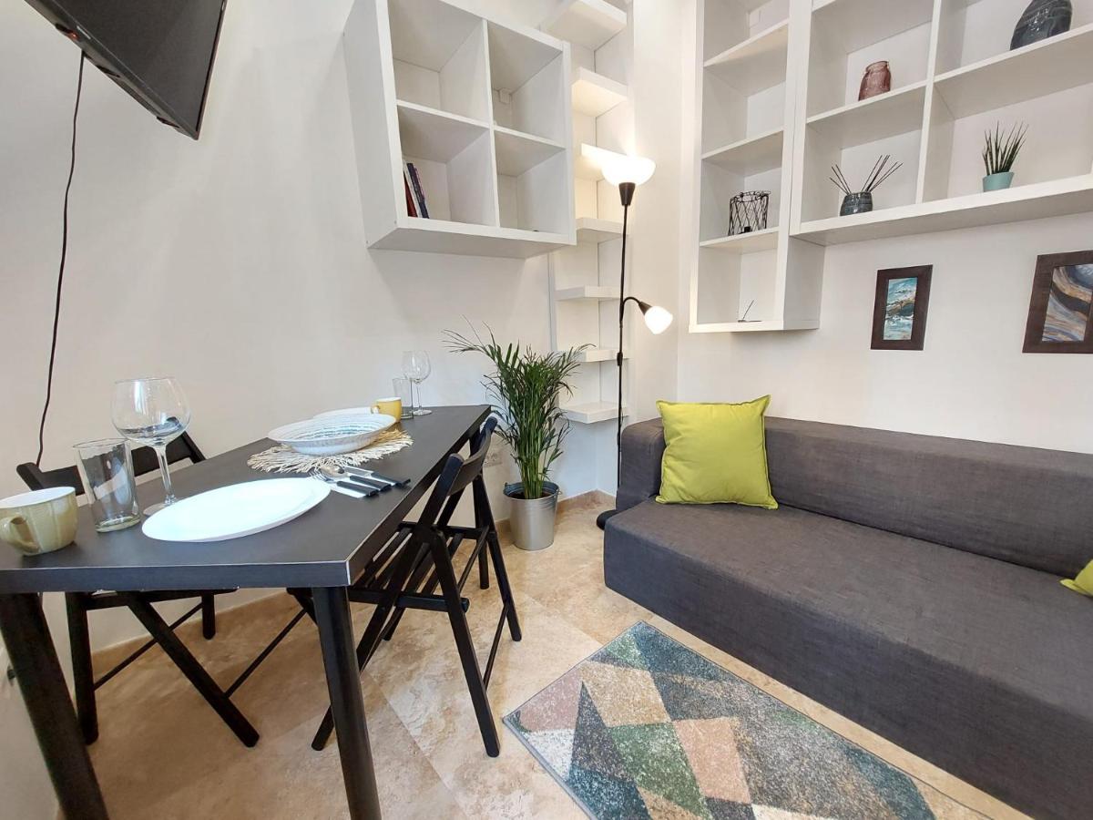 Sweet Dreams Suites Lovely Duplex Universitate ブカレスト エクステリア 写真