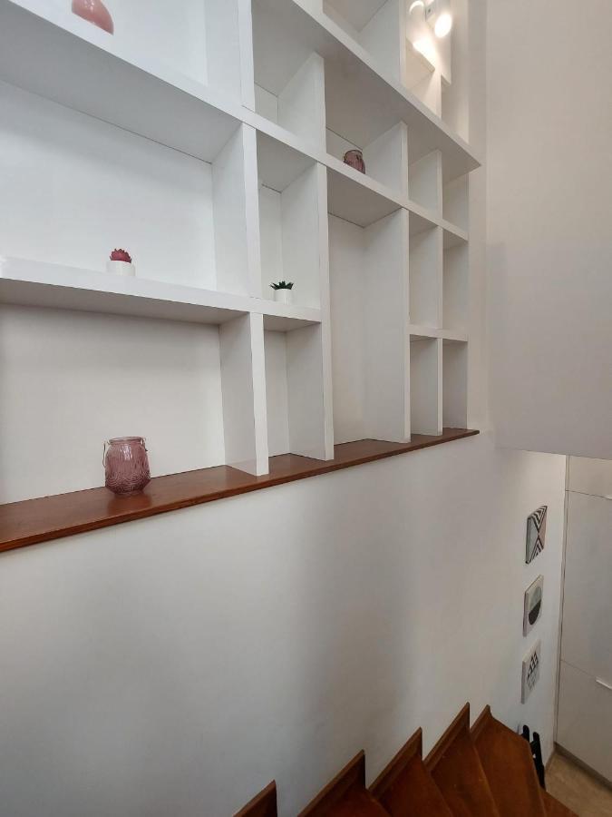 Sweet Dreams Suites Lovely Duplex Universitate ブカレスト エクステリア 写真